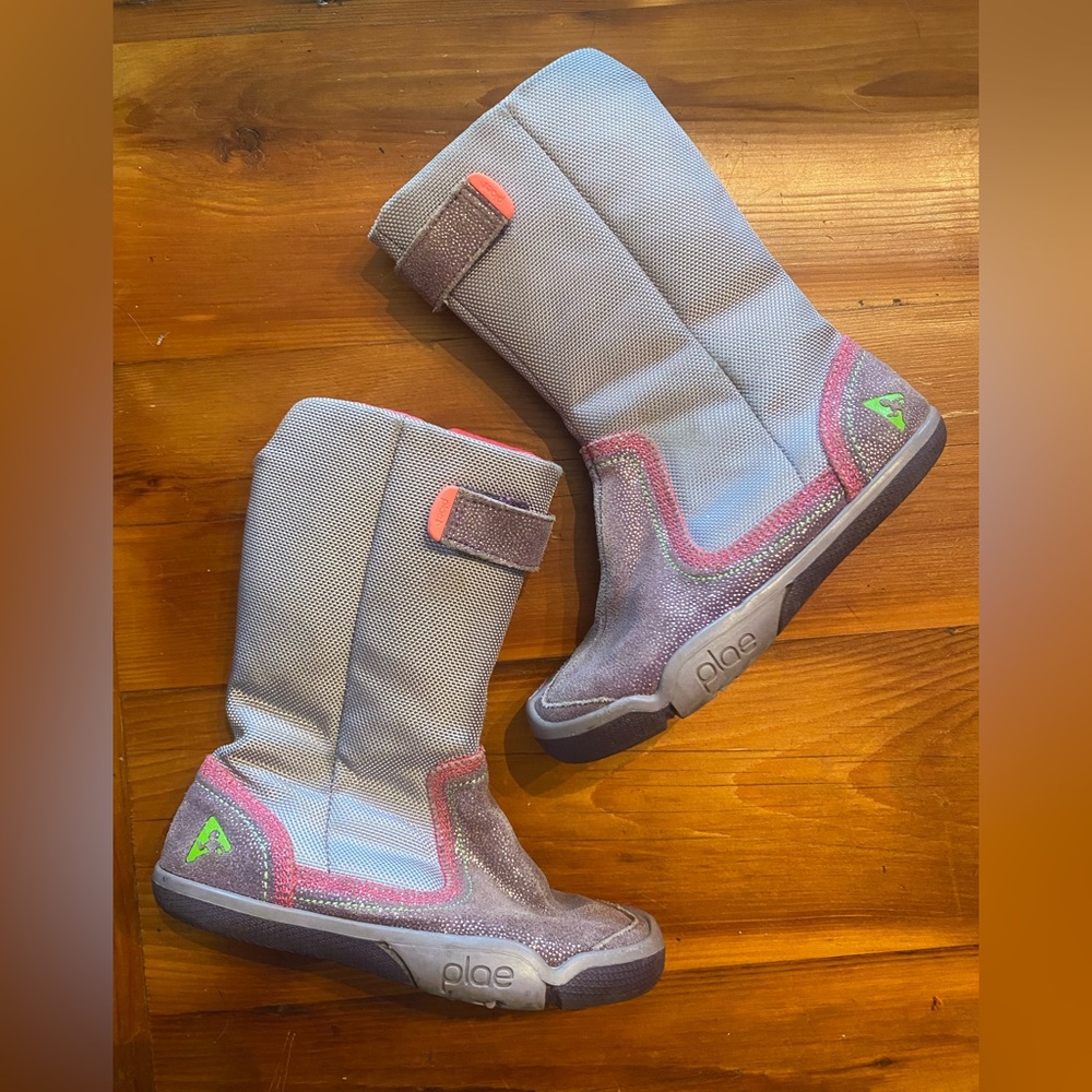 Pink & purple sparkly girls Plae boots, girls size 10